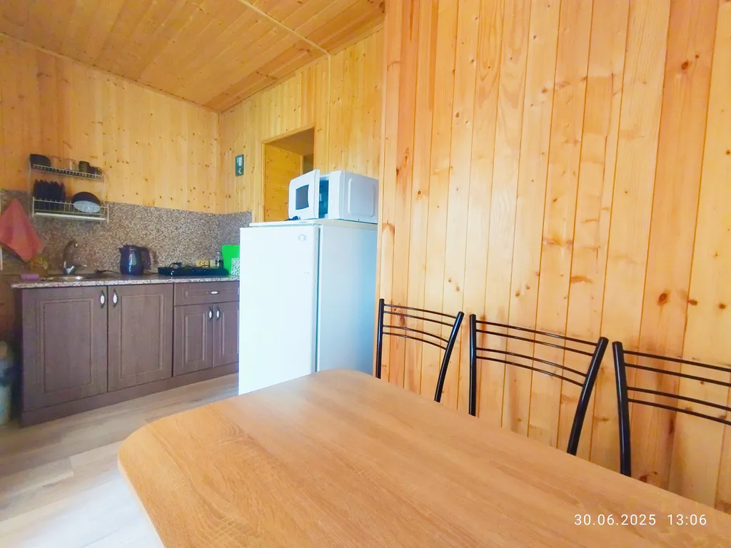 Домик 1-комнатный с кухней, санузлом, террасой, 7 мин до моря пешком