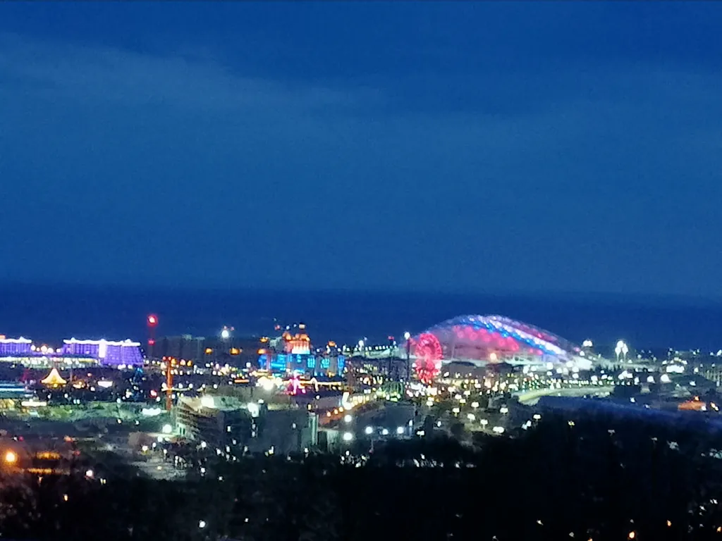 Квартира Квартира Атмосферный апартамент в морском стиле с видом на море в 300м до пляжа — Сириус