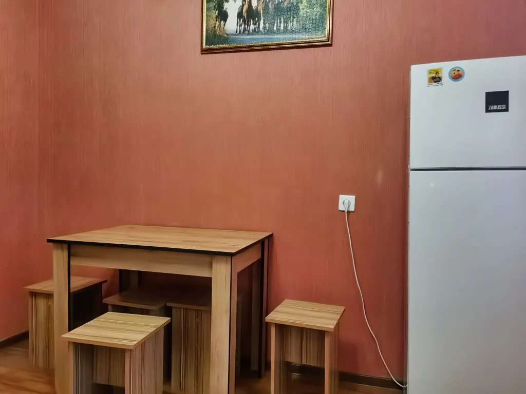 Квартира Квартира Отличная двушка рядом с офтальмологическим центром, драмтеатром — Тюмень