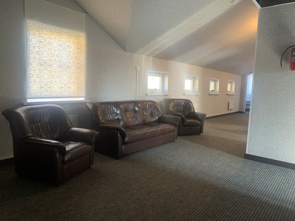 10-комнатный Дом