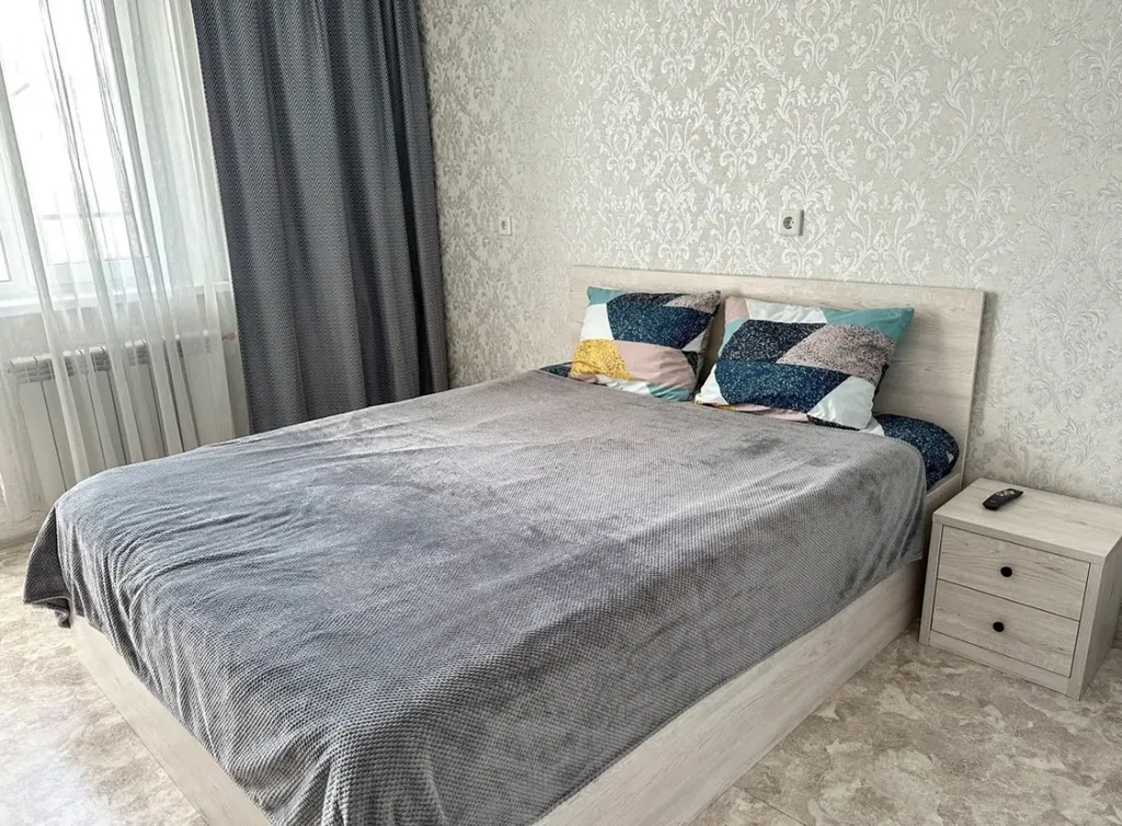 Уютная квартира с отдельной спальней — аренда посуточно в Челябинск