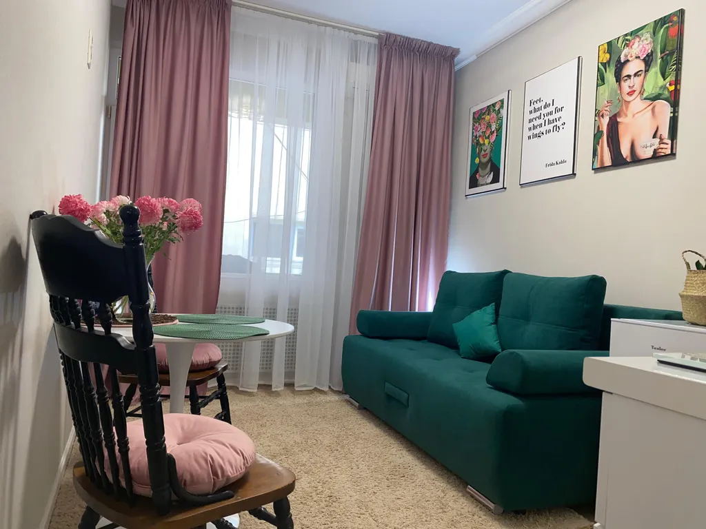 Квартира Однокомнатная квартира в центре, 200м от моря — Адлер