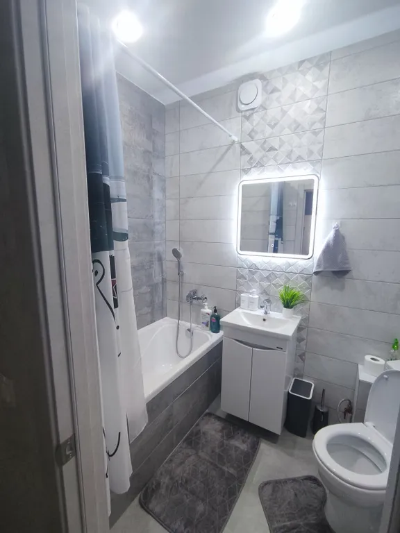 Новая чистая квартира в новостройке