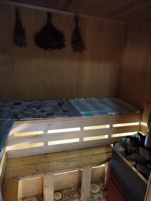 Уютный загородный дом у озера, с баней, для отдыха и праздника