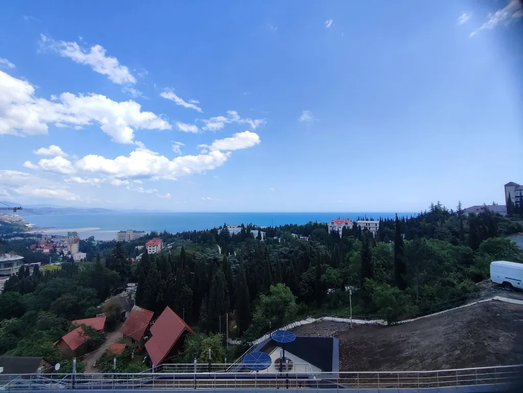 Уютная студия с видом на море