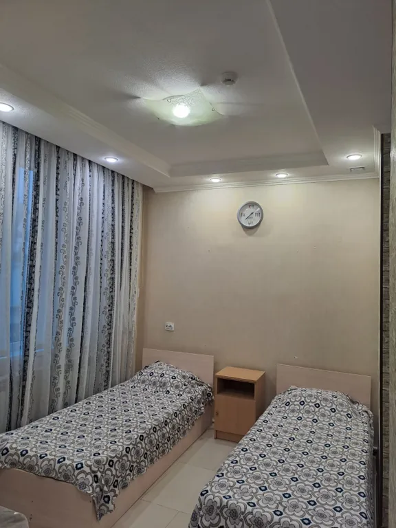 Коттедж Первый этаж дома под ключ, отдельный вход — аренда посуточно в Голубицкая