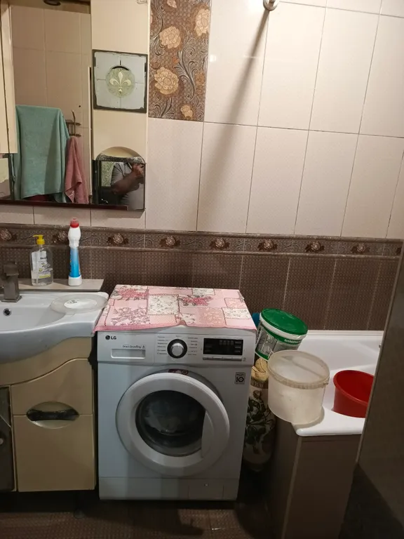 Комната со всеми удобствам в частном доме с гостеприемными хозяевами