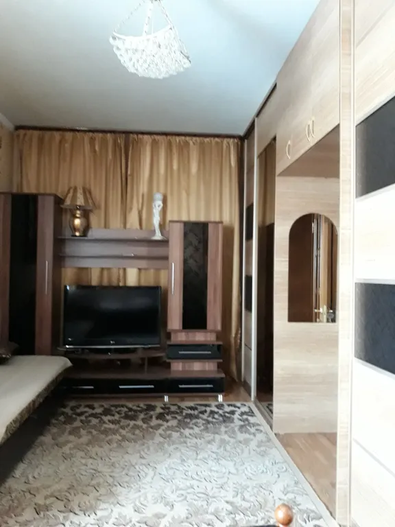 Часть дома с отдельным входом и террасой