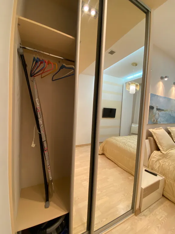 Королевский Парк 3х комнатная с видом на море