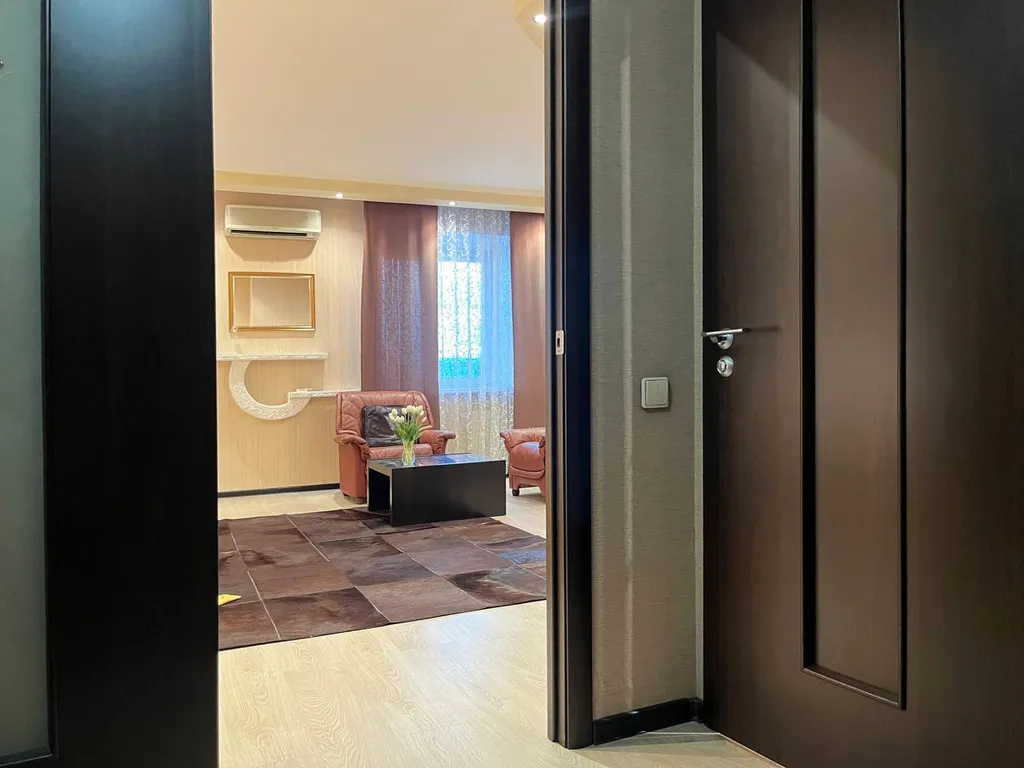 Квартира Классическая квартира около Краевой больницы Красноярск — Красноярск