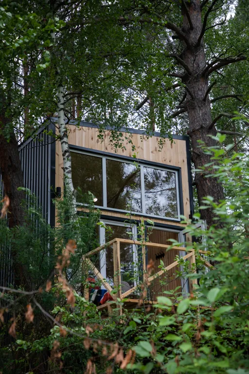 Дом с видовой террасой на берегу Катуни