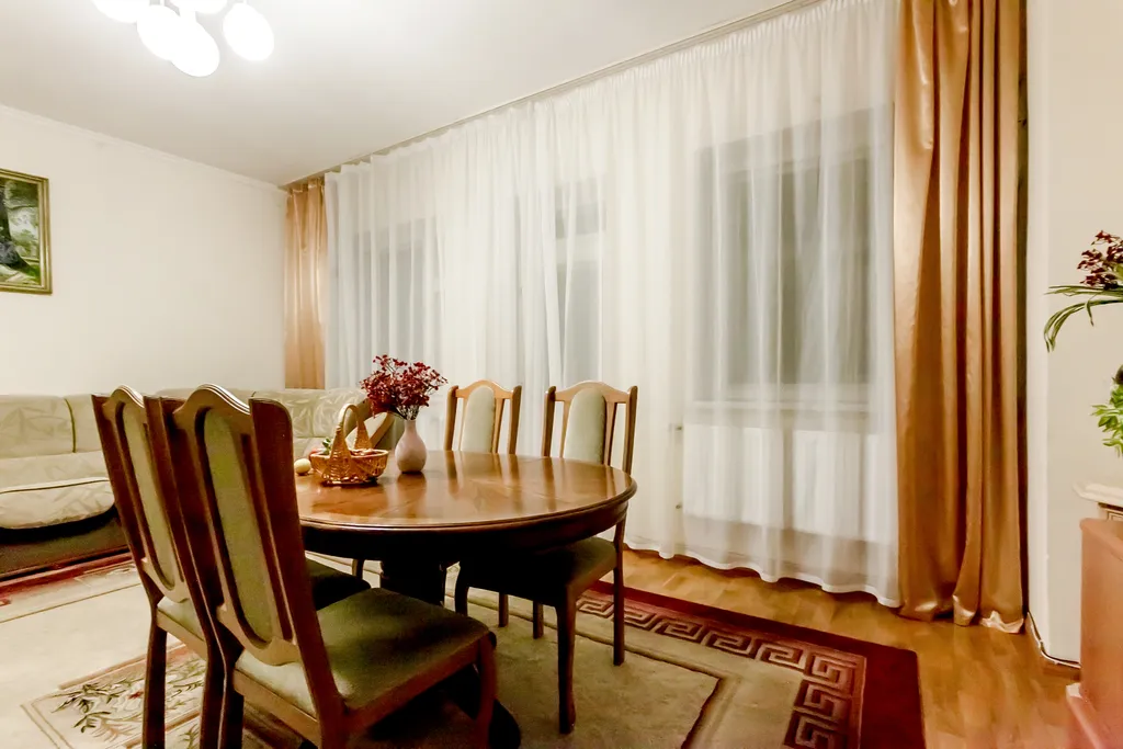 5-комнатная Квартира