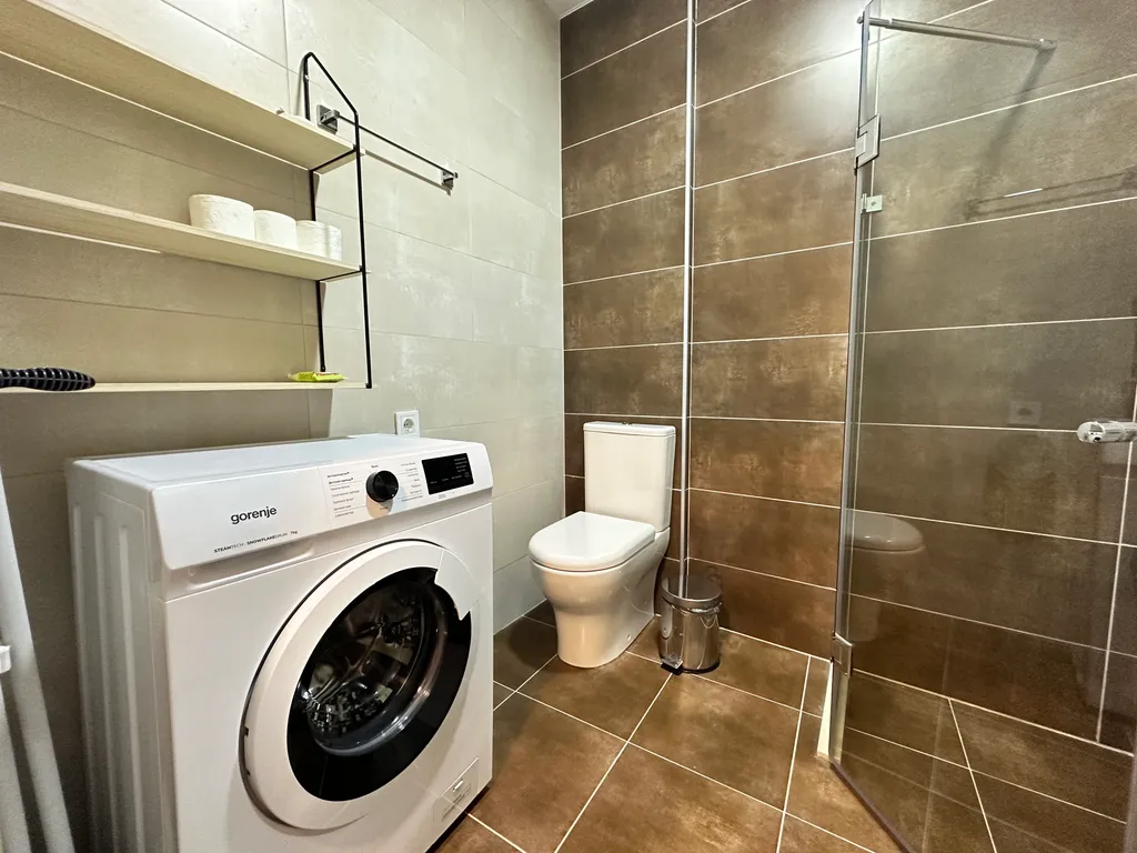 Квартира Шикарная студия, бассейн free, white sails — Батуми