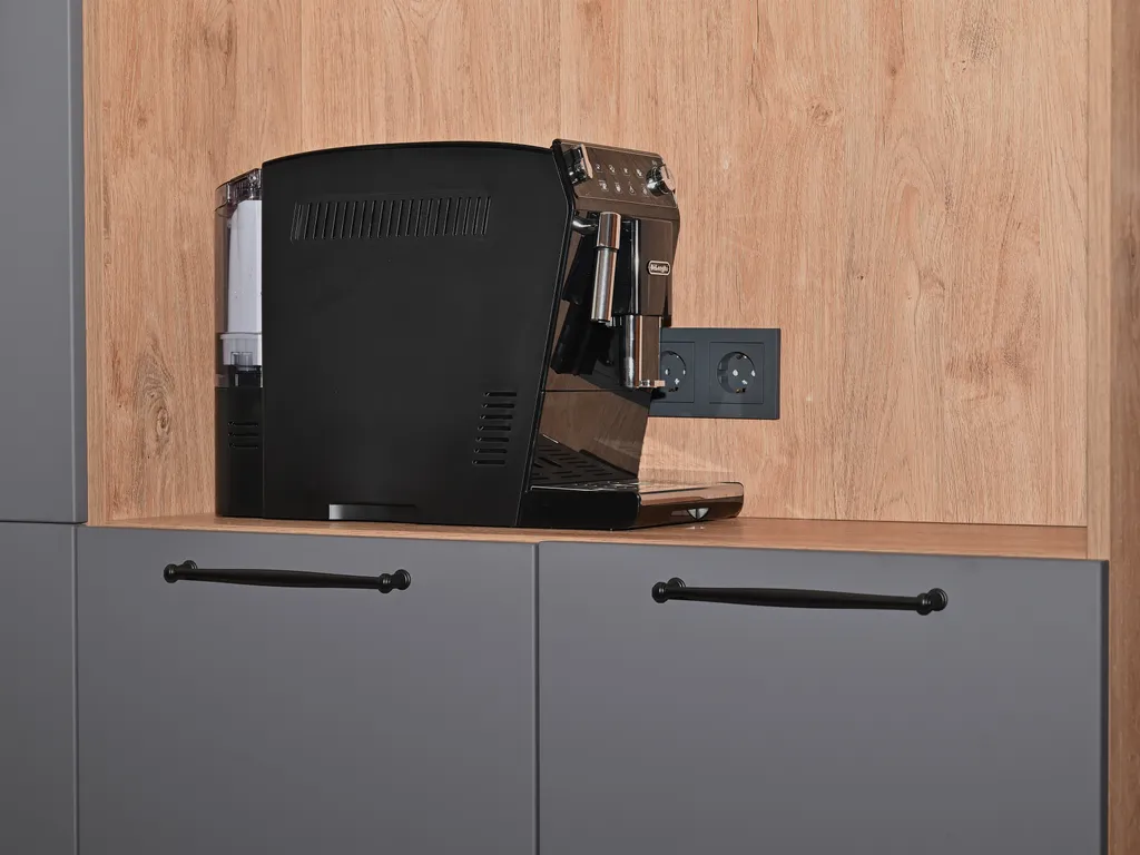 Евротрёшка с дизайнерским ремонтом