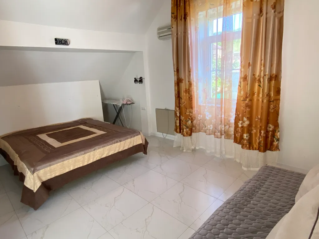 Мансарда с видом на горы