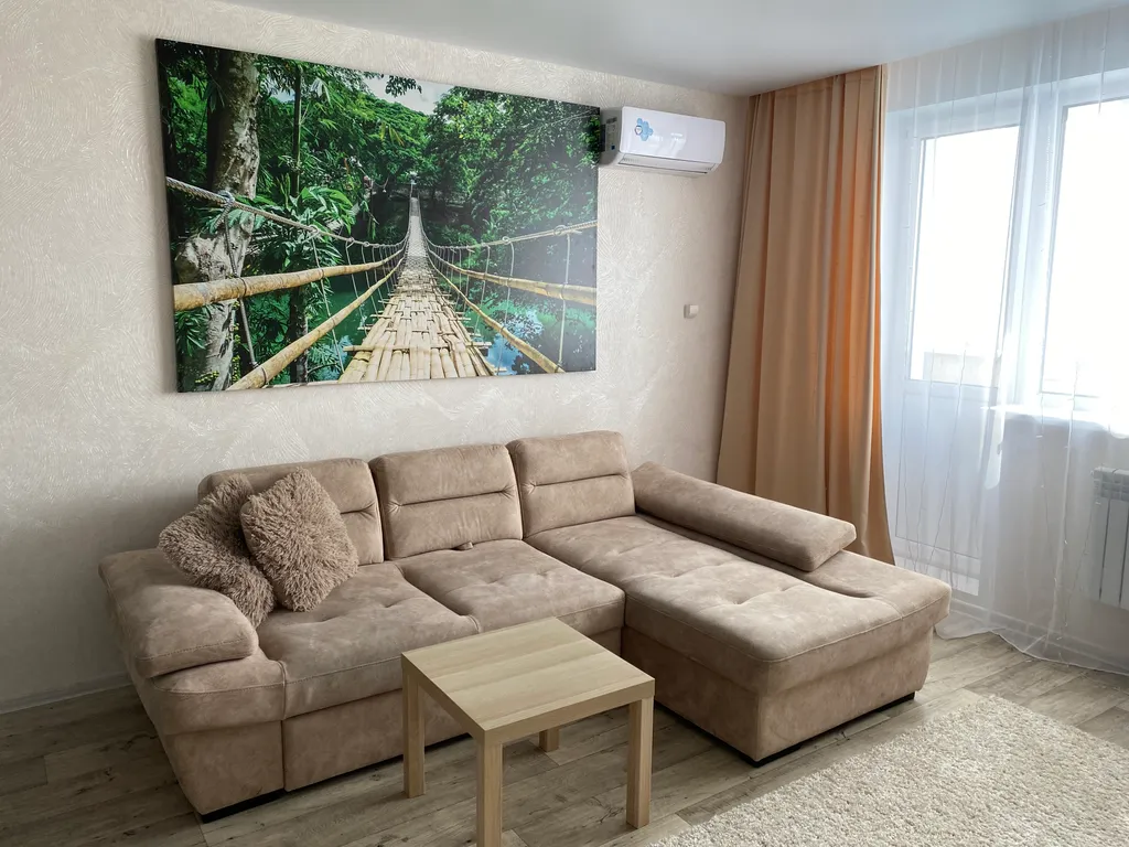 Евродвушка с камином и джакузи около увауга