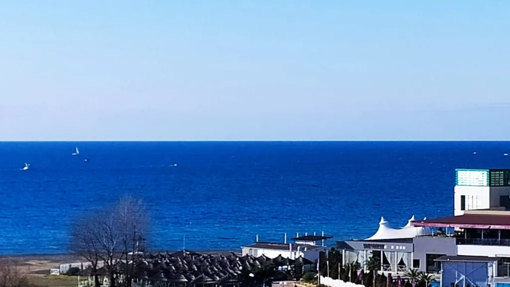 Квартира Квартира Студия с видом на море — Сириус