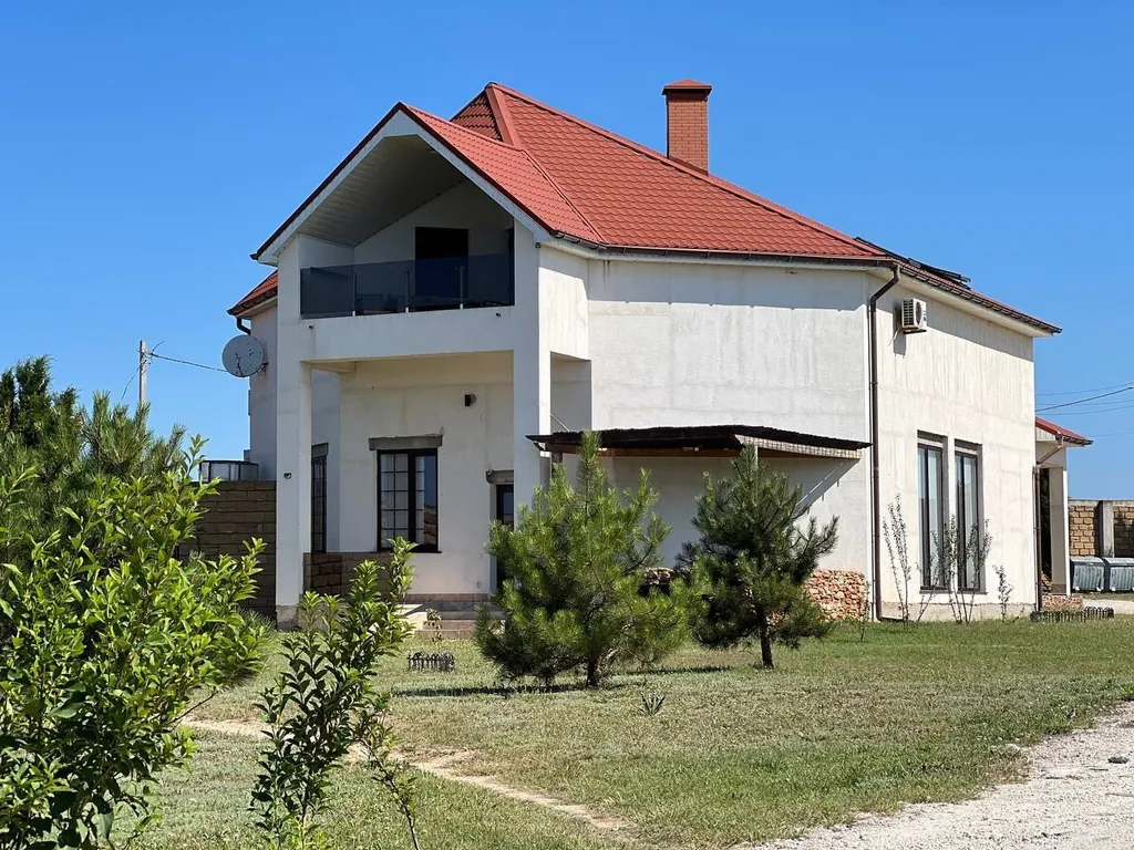 Большой коттедж — аренда посуточно в Окунёвка