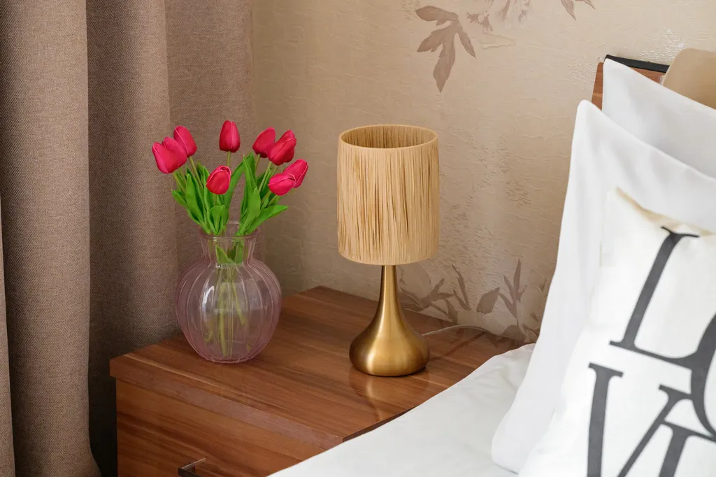 Двухкомнатная квартира с изолированными комнатами в центре