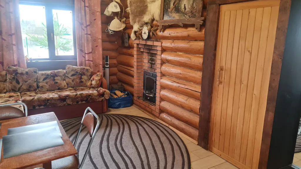 Дом с баней на берегу озера