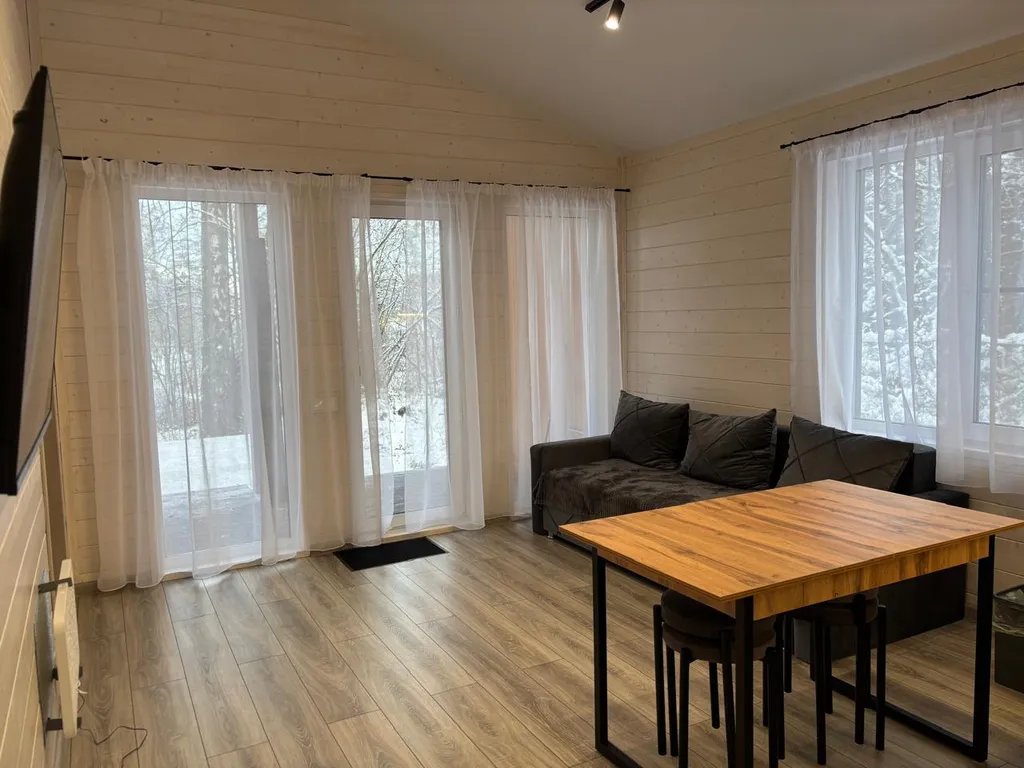 Домик для отдыха в лесу