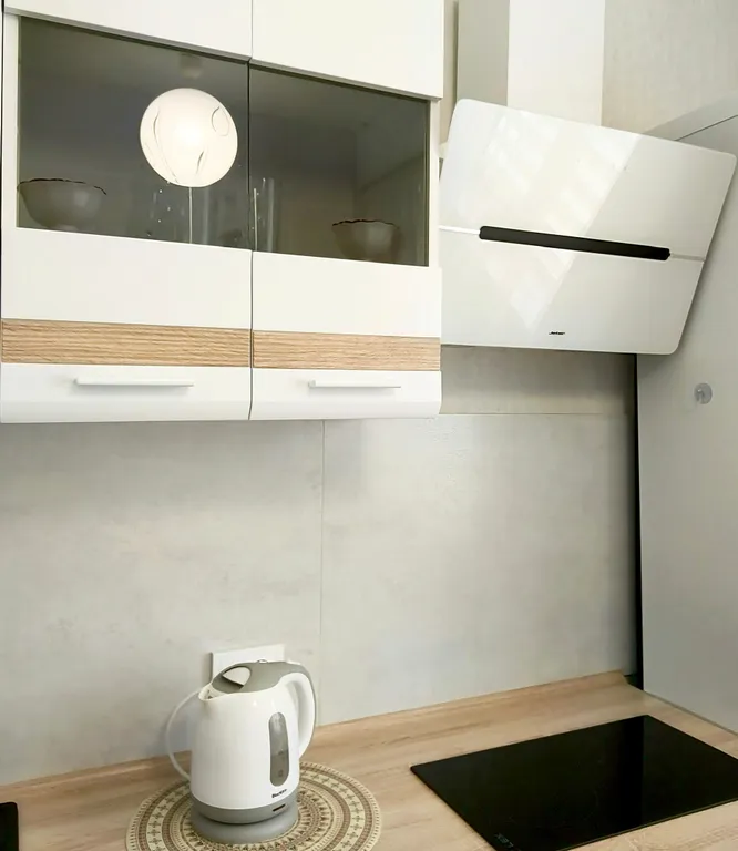 Уютная на Сурова 9