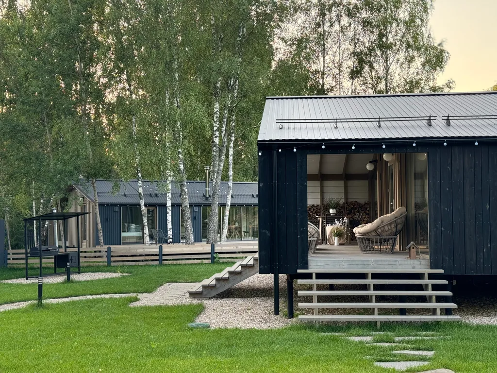 Уютный загородный дом в тишине