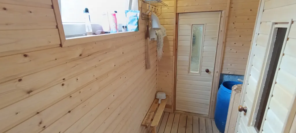 Уютный частный дом с отдельной баней на дровах