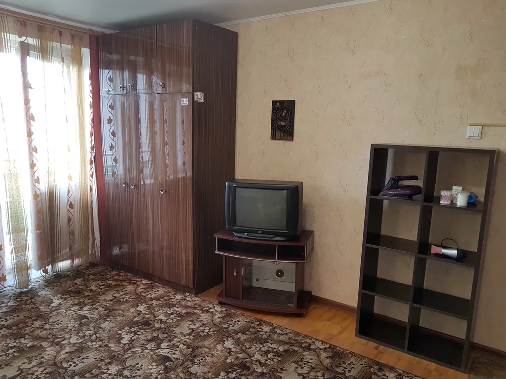 Однокомнатная эконом класса в спальном районе посёлка Чкаловский