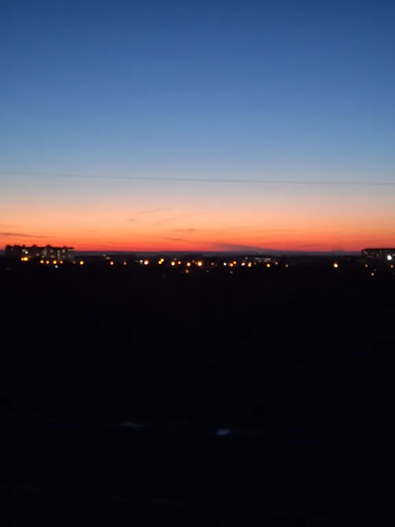 Уютная, новая квартира в центре города