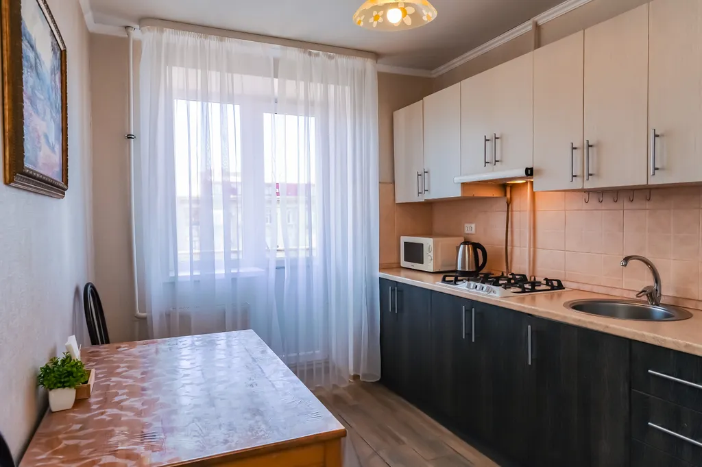 Двухкомнатная квартира в самом центре с парковкой