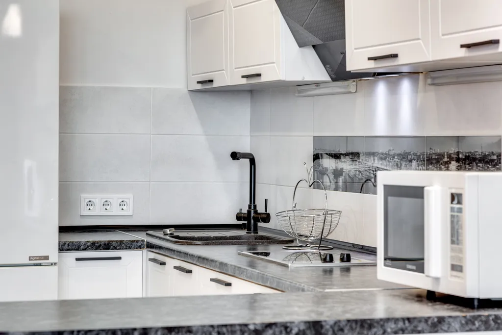 Трехкомнатная квартира с панорамным видом на море