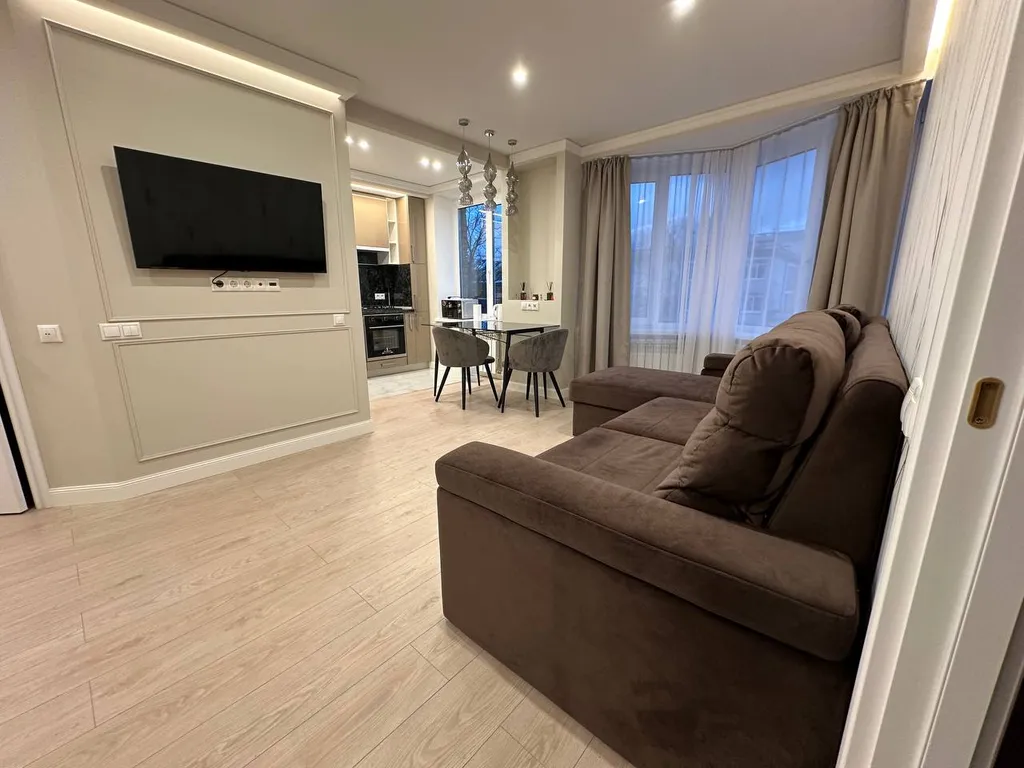 Квартира Новая квартира с дизайнерский ремонтом близко к центру города — Кронштадт