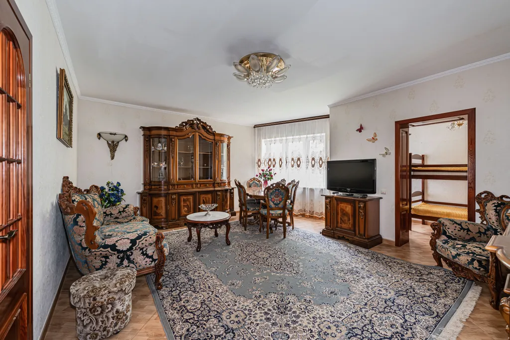 Квартира 2-комнатная Квартира — Калининград