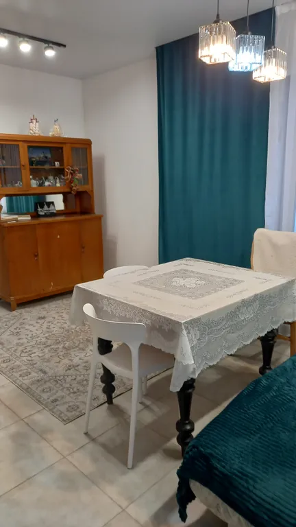 новый благоустроенный дом в тихом месте