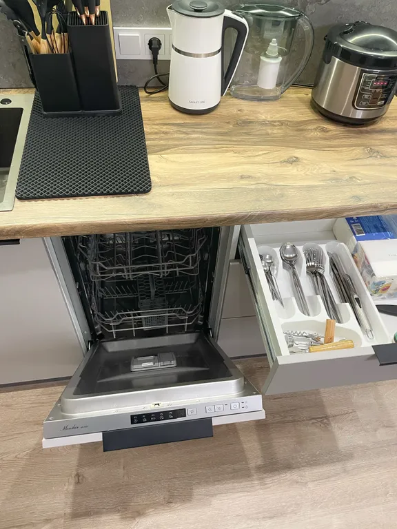 Двухкомнатная квартира у парка Победы