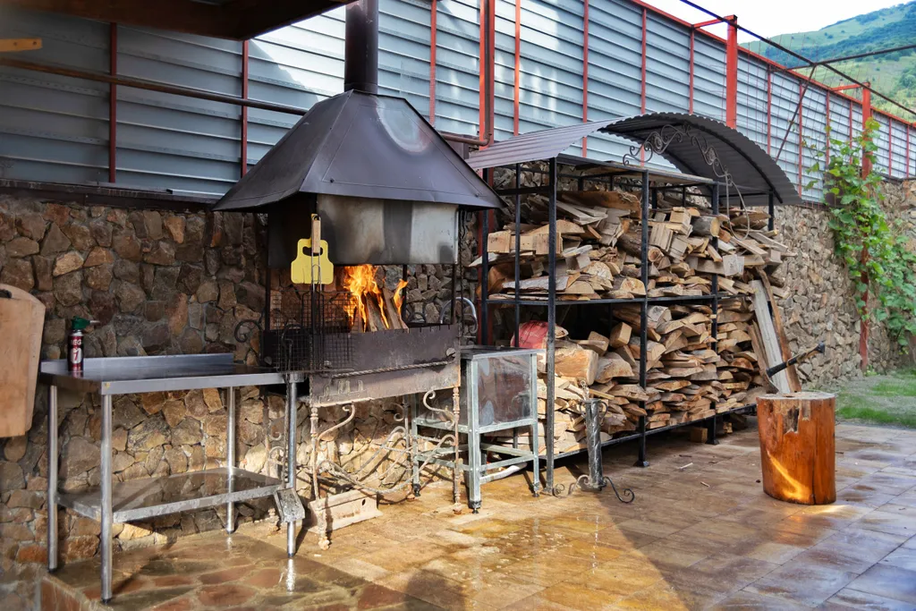 Дом в горах с бассейном