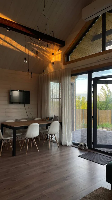 Коттедж Аутентичный барнхаус в 60 минутах от Краснодара, с видом на горы — Северская