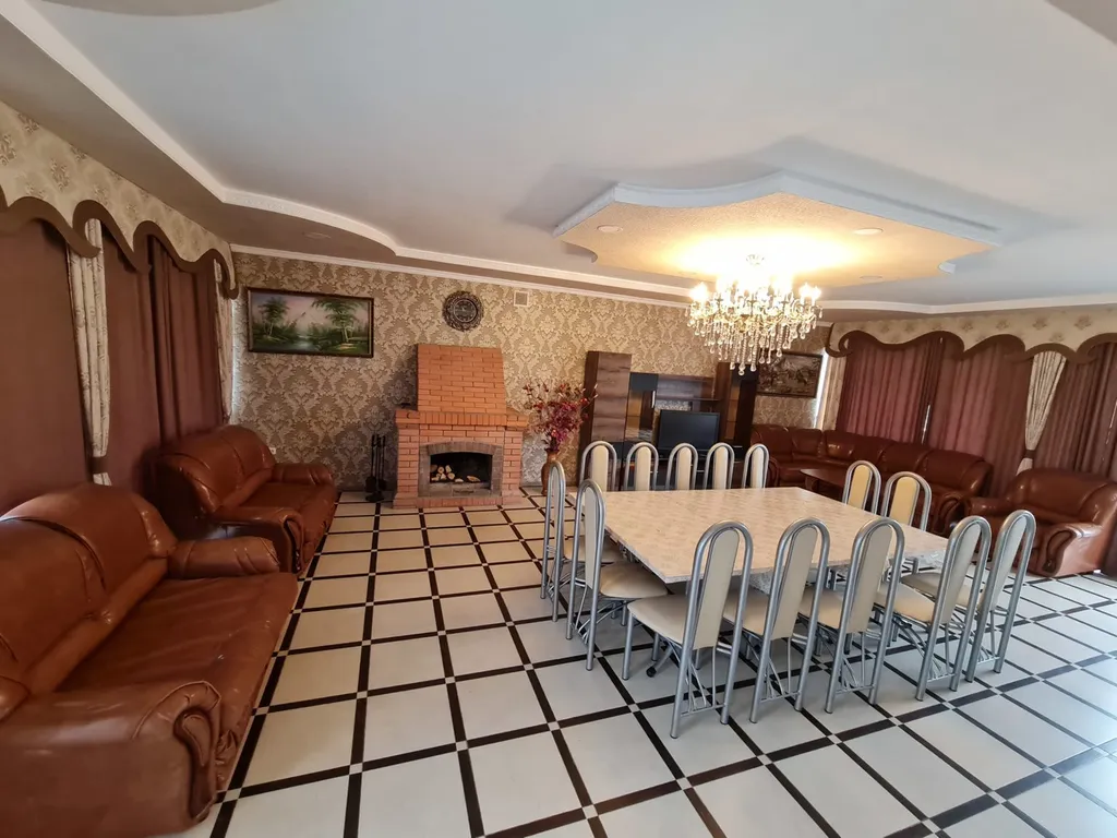 4-комнатный Дом