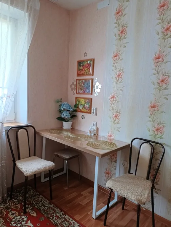 Здесь тепло, чисто и уютно, как дома)