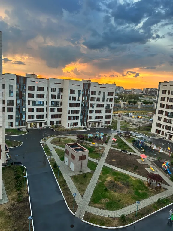 Уютная квартира около Expo и Mega Silkway