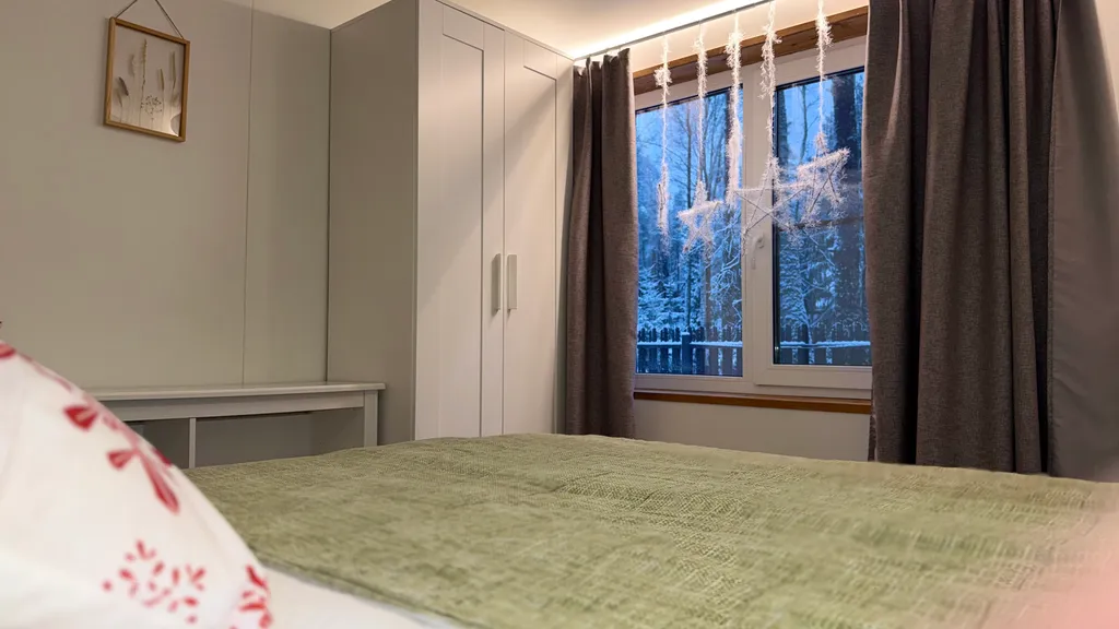 Коттедж в лесу