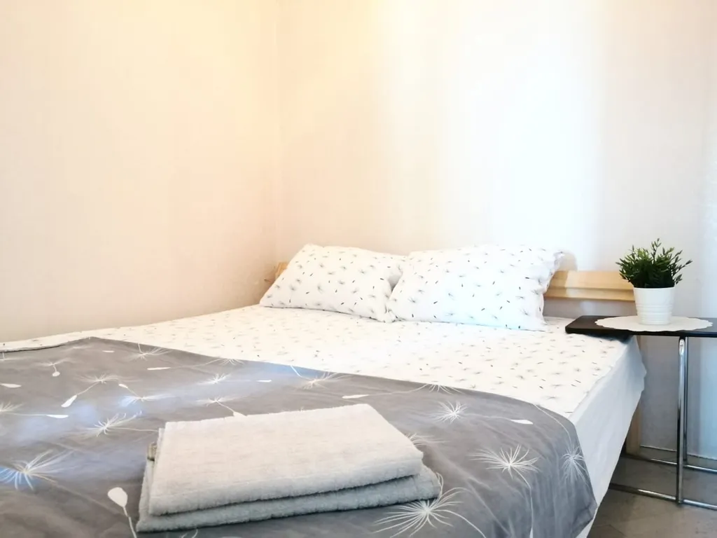 1-комнатная квартира на 3 гостя Городской Дворец Культуры (ГДК)