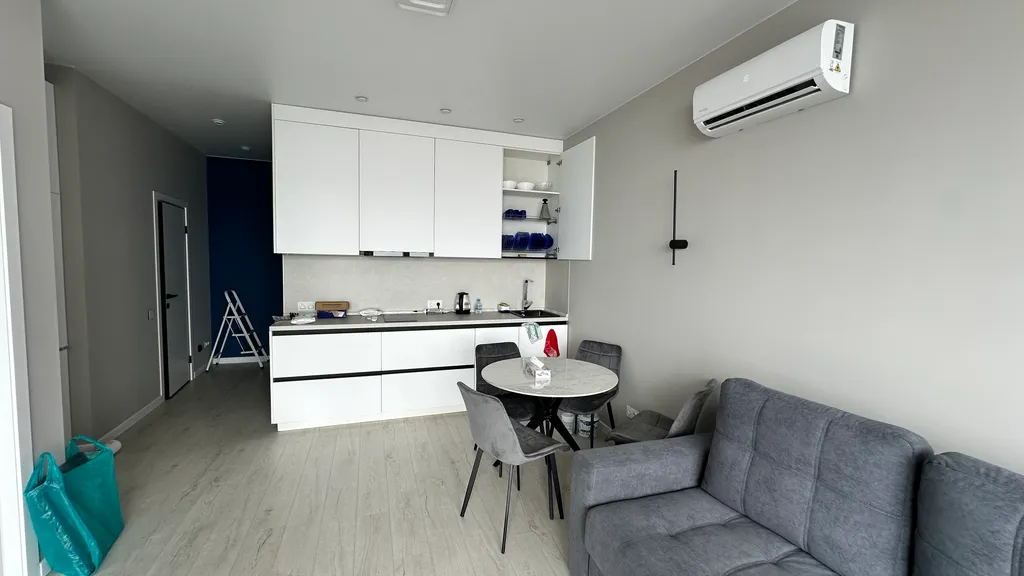 Квартира с шикарным видом на мост и бухту золотой рог