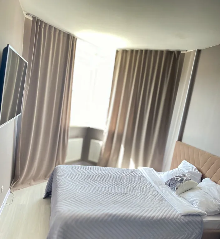 Квартира Солнечная студия в уютном доме на 10 этаже — аренда посуточно в Сургут