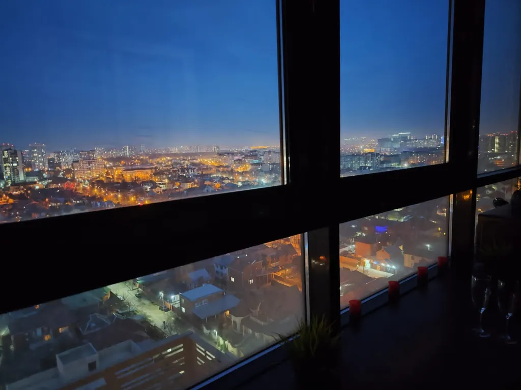 Квартира Дизайнерские 2-комнатные loft new апартаменты — Краснодар