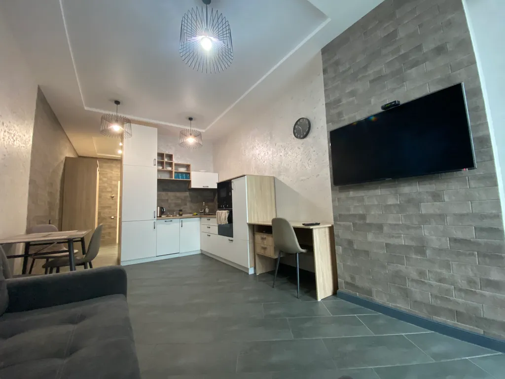 Квартира Квартира в Адлере на первой линии моря — Адлер