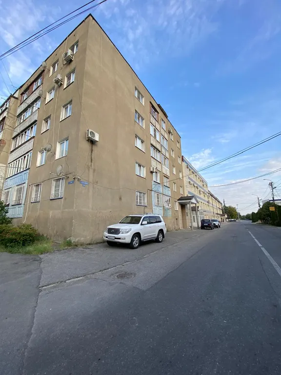 2 комнатная квартира в золотом квадрате