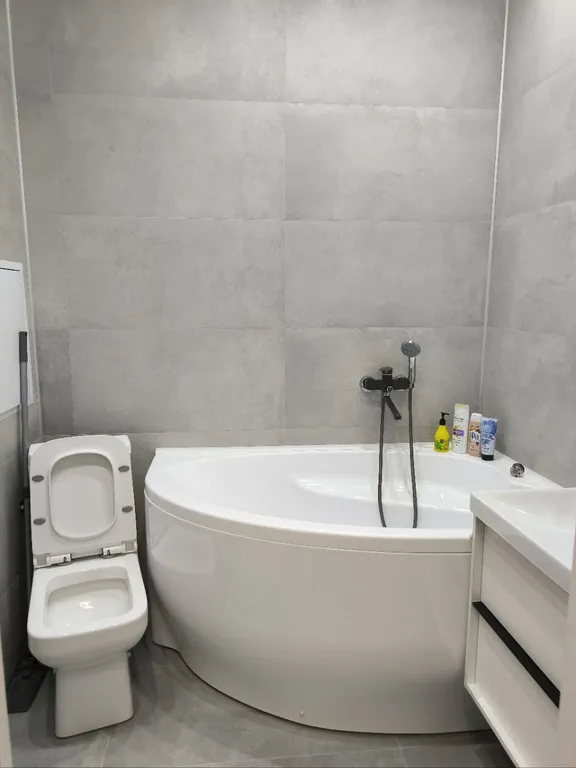 Уютная квартира у планеты