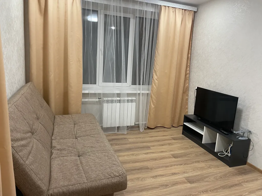 Уютная квартира в Пролетарском районе — аренда посуточно в Тула